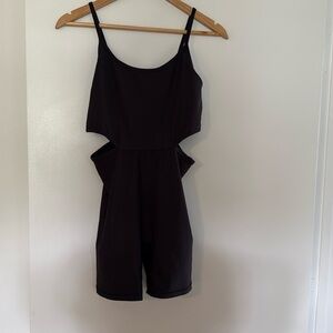 Old Navy PowerSoft Cutout-Waist Bodysuit Black Size M